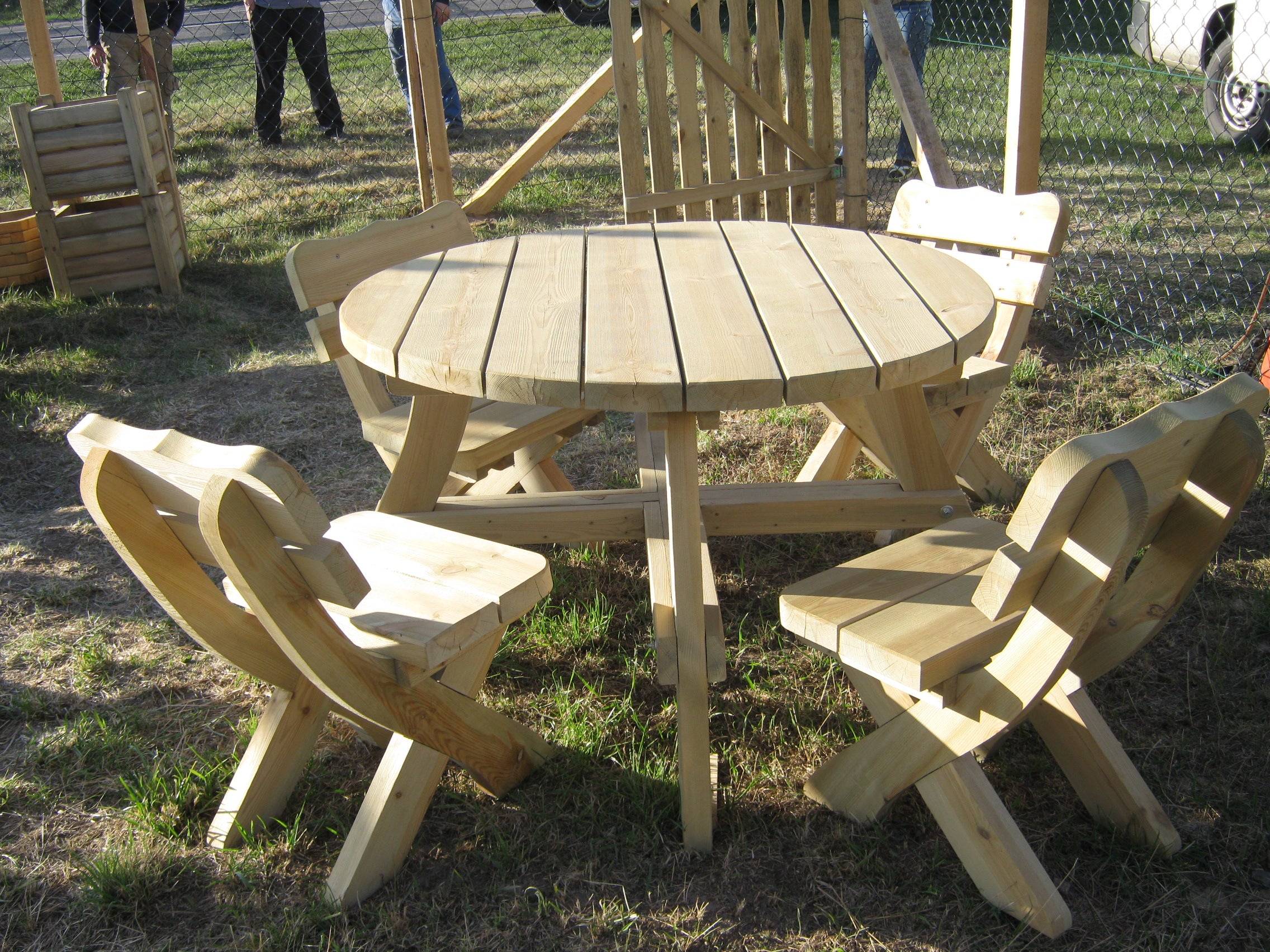 Gartenmöbel AR-4, Holzgartenmöbel, Tisch mit 4 Sitzstühle, Optional für 4 Personen