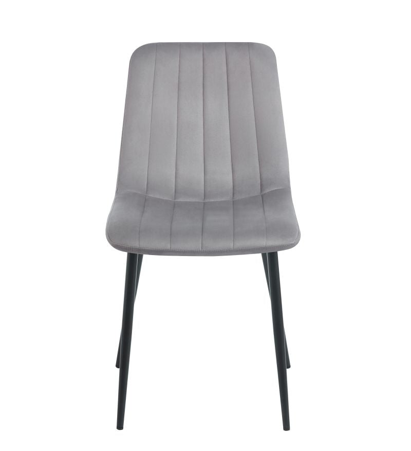 Gepolsterter Samtsessel K17 auf schwarzem Gestell, Farbe wählbar